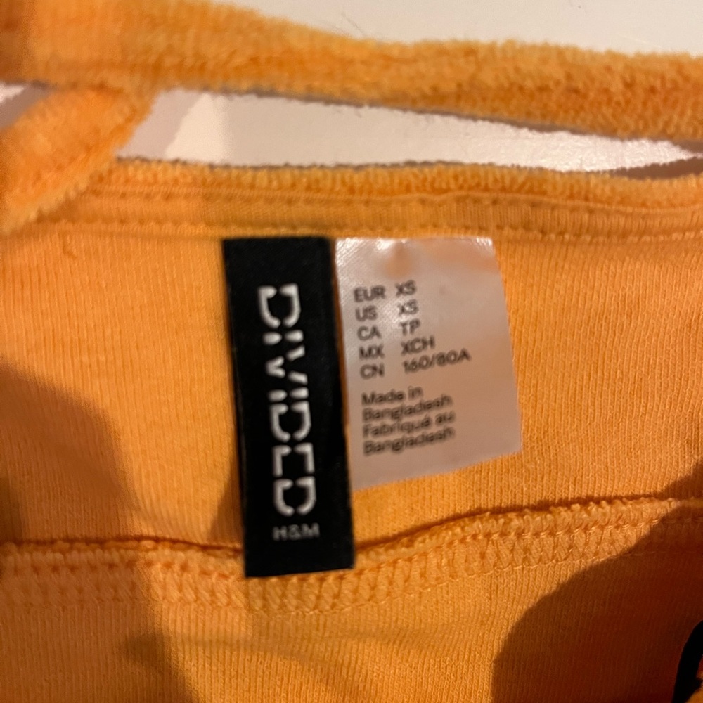 H&M Terrycloth Mini - Picture 3 of 3